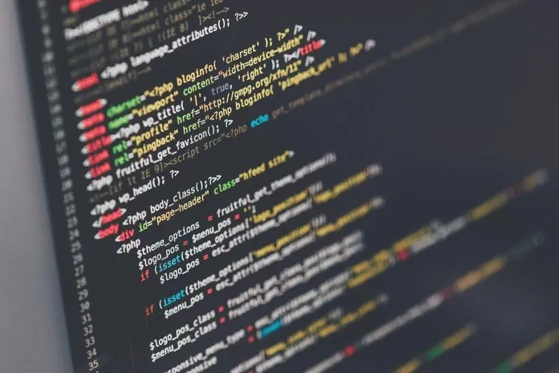 Odkryj tajniki: jak nauczyć się programować samemu w kilku prostych krokach