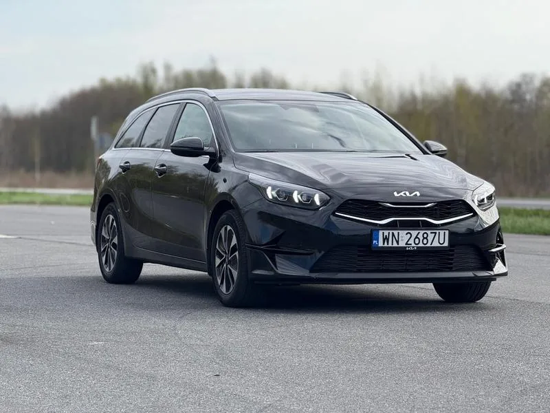 Aktualizacja nawigacji Kia Ceed krok po kroku