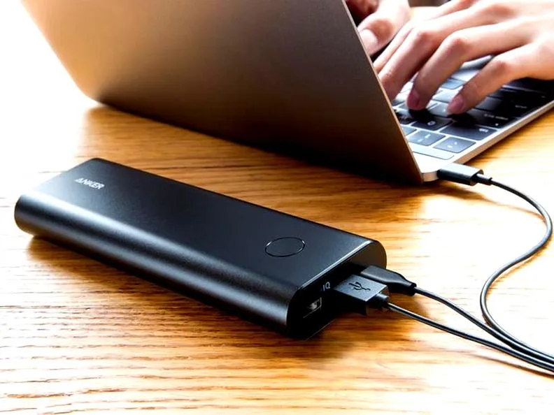 Powerbank do laptopa